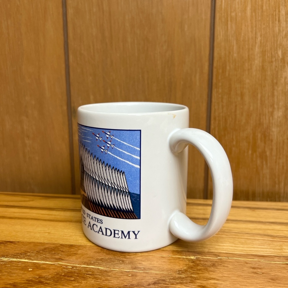 Vintage USAF Academy Cadet Chapel Coffee Mug‎ Colorado Springs Air Force Ceramic - Picture 2 of 10